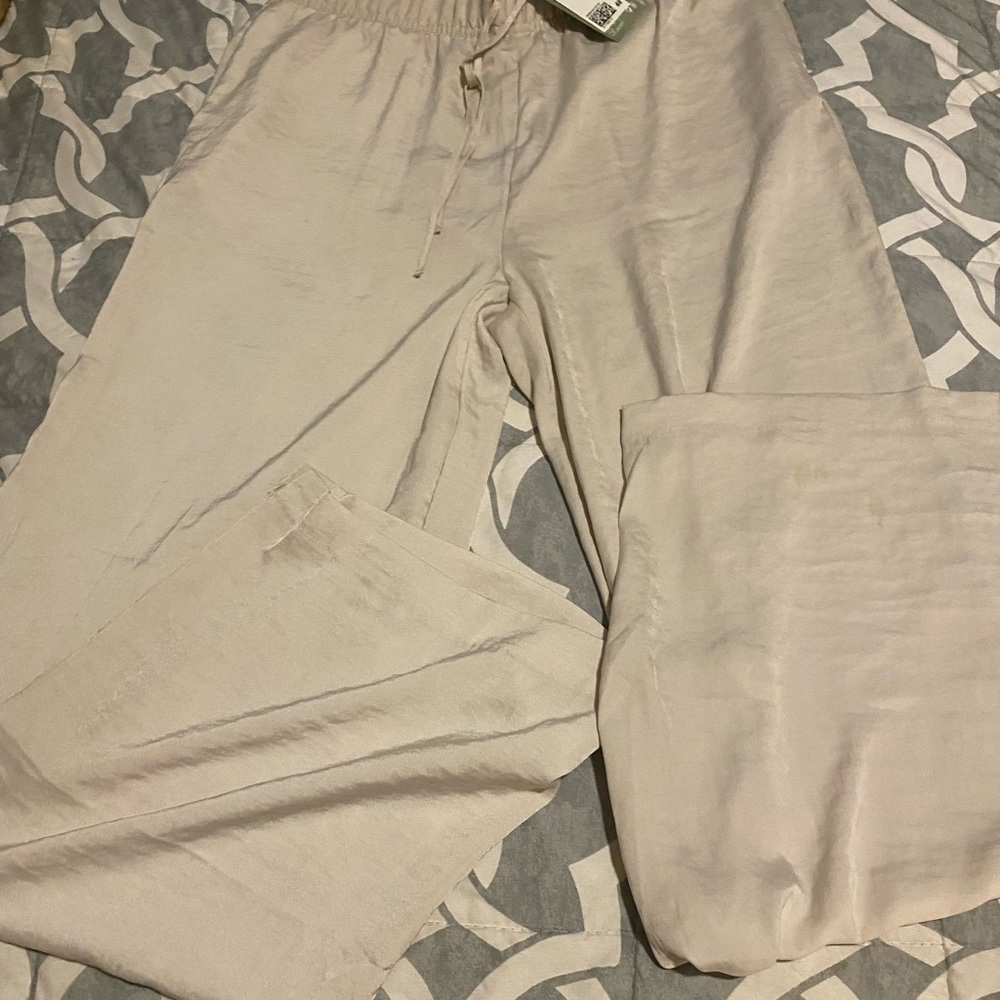 Cute flowy pants